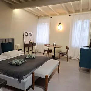  Appartement Parmigianino Nove Italië
